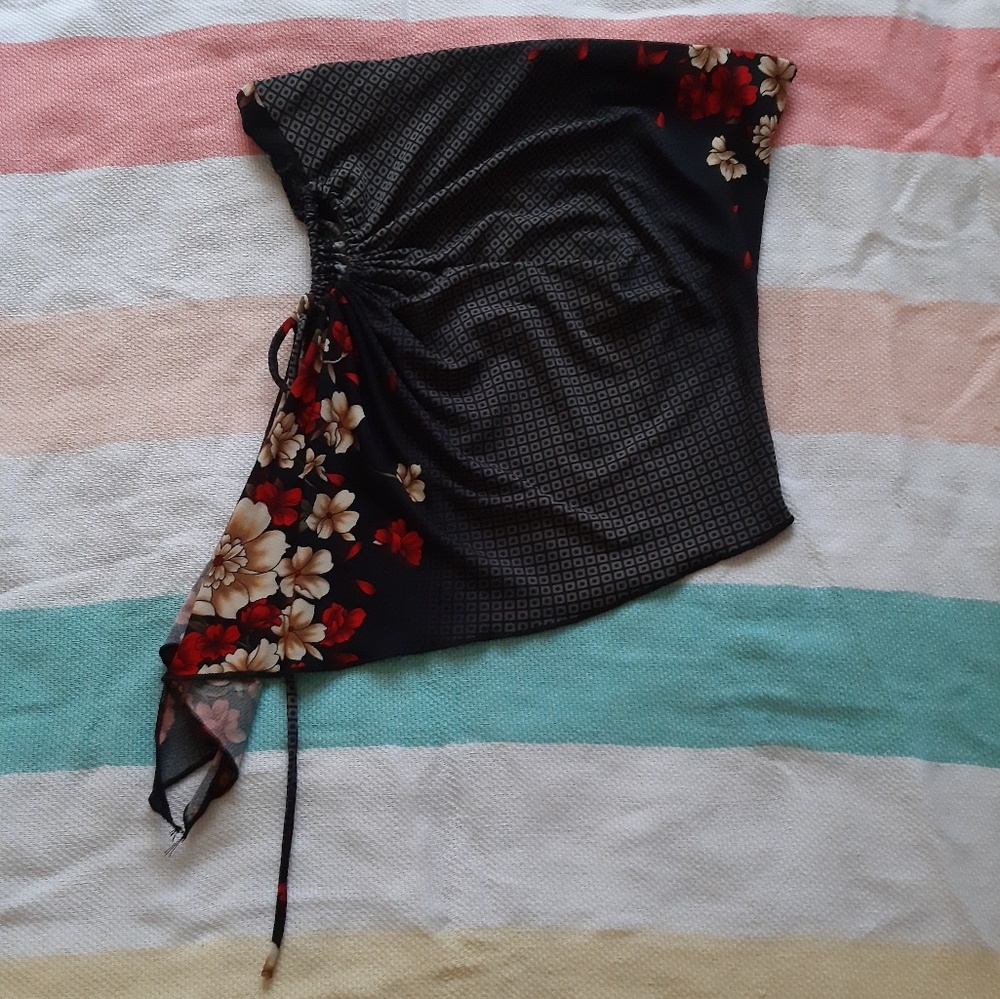 Floral Strapless Top
